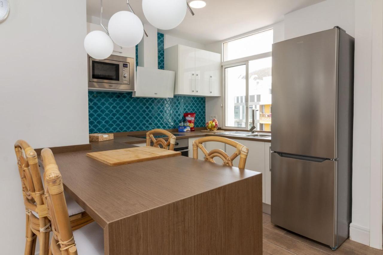 Homeforguest Atico Cecilia Con Vistas Al Mar En Los Cristianos Los Cristianos  Εξωτερικό φωτογραφία