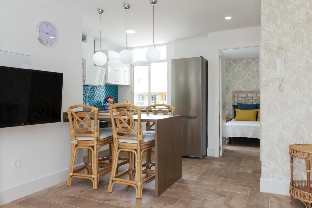Homeforguest Atico Cecilia Con Vistas Al Mar En Los Cristianos Los Cristianos  Εξωτερικό φωτογραφία